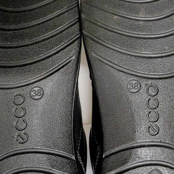 Ecco Sky Lace-Up Leather Sneaker in Black - Picture 2 of 16